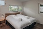 Das Schlafzimmer des behindertengerechtes Ferienhauses fr 4 Personen in Nieuwvliet Bad und Holland